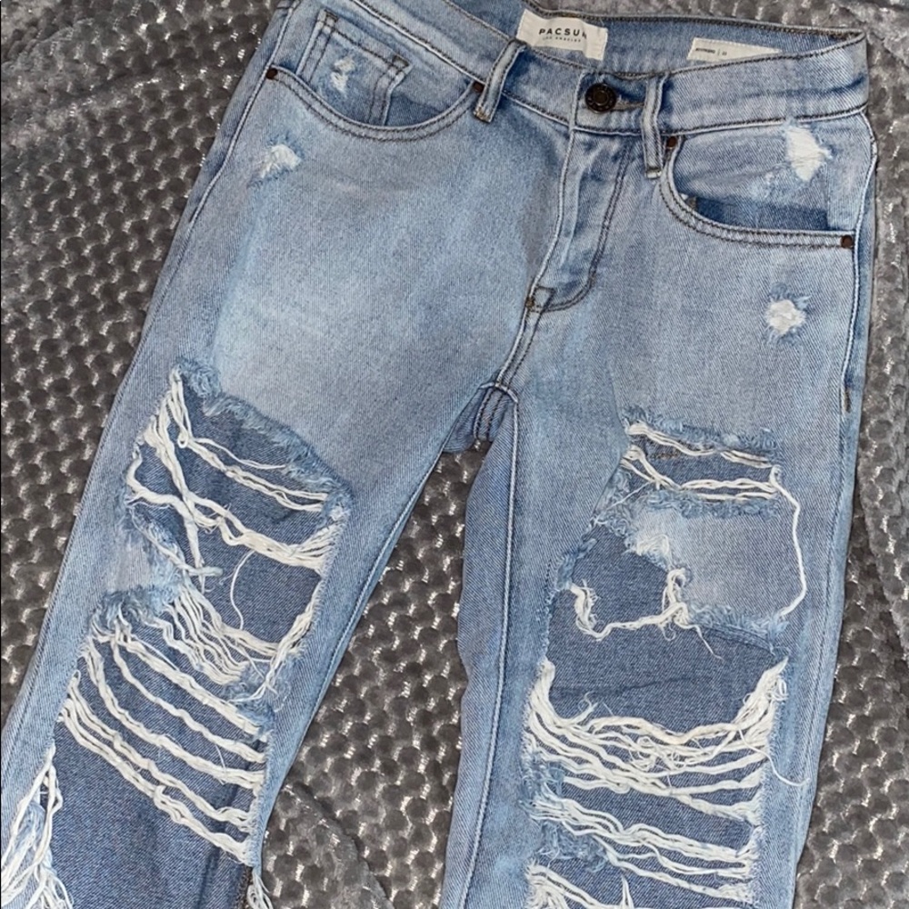 Pacsun destroyed low-rise boyfriend jeans!
